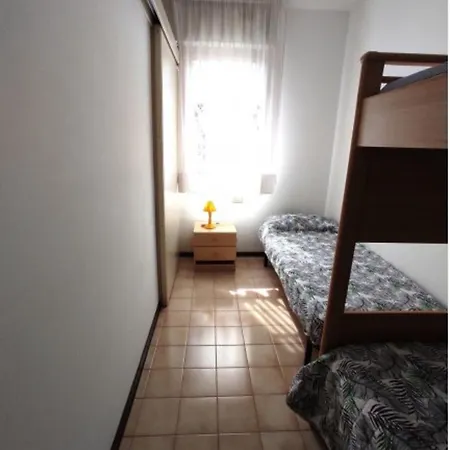 Cozy Flat Near The