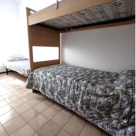Cozy Flat Near The