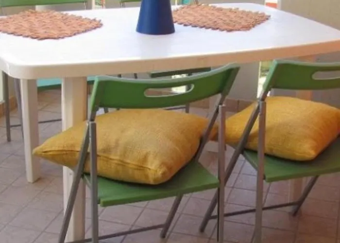 Cozy Flat Near The Appartement Bibione